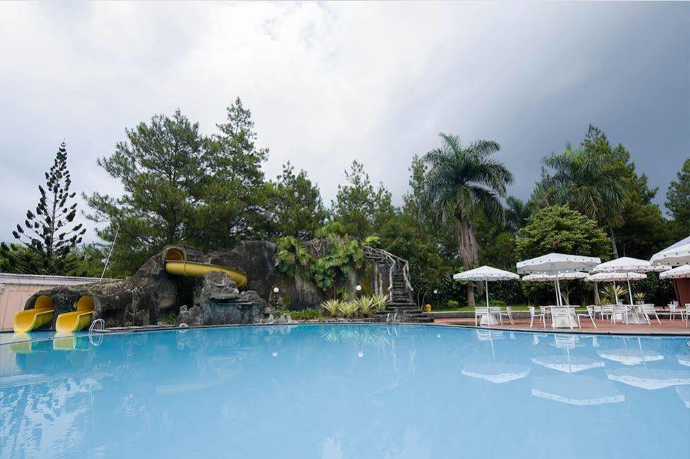 Jatinangor National Golf & Resort Exteriör bild